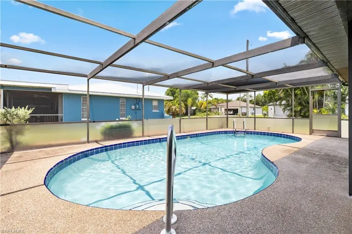 1209 Se 12th St, Cape Coral, Florida 33990