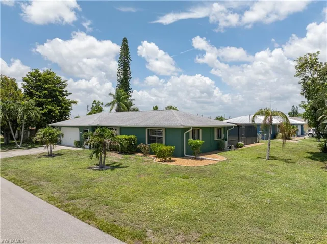 1209 Se 12th St, Cape Coral, Florida 33990