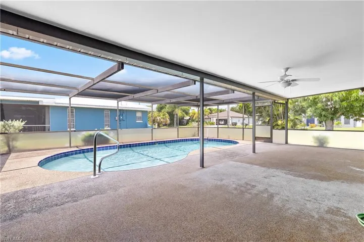 1209 Se 12th St, Cape Coral, Florida 33990