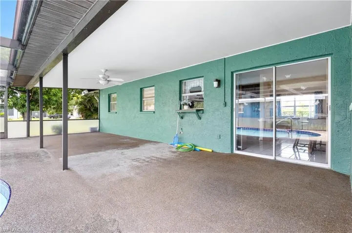 1209 Se 12th St, Cape Coral, Florida 33990