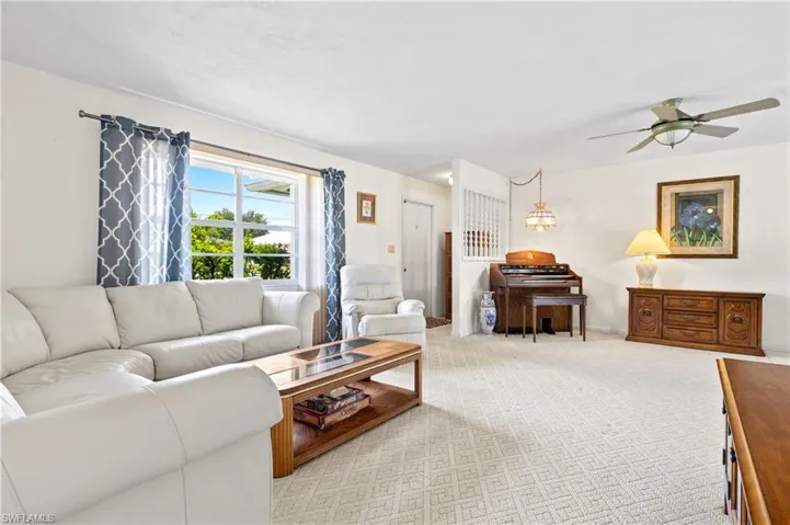 1209 Se 12th St, Cape Coral, Florida 33990