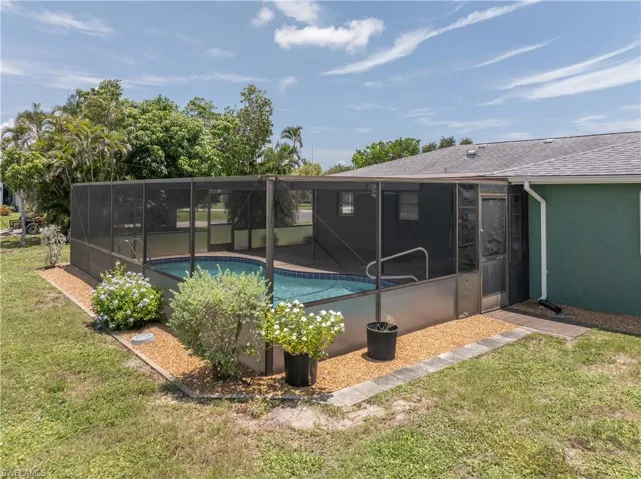 1209 Se 12th St, Cape Coral, Florida 33990