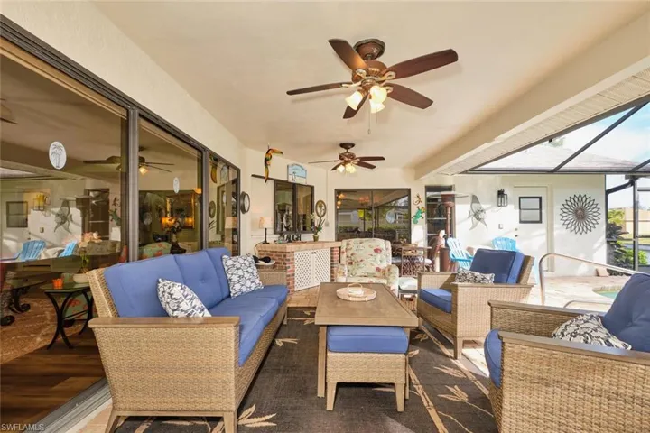 What a set up for entertaining!