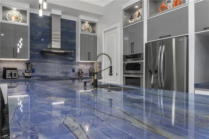848 Rose Ct, Marco Island, Florida 34145