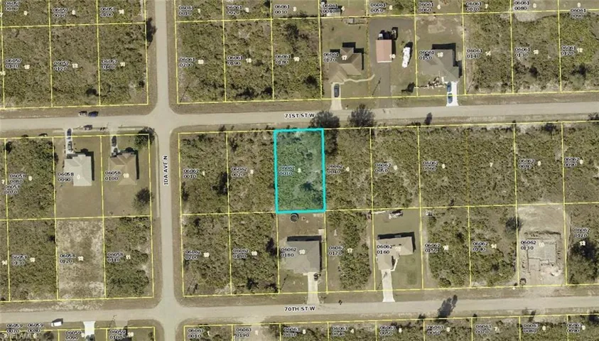 Map / location featuring property boundaries highlighted