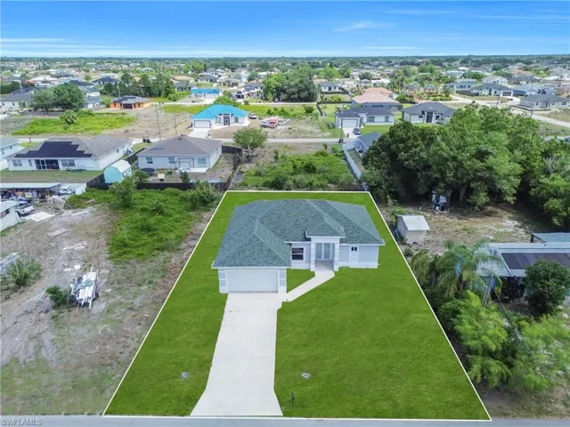 4208 28th St Sw, Lehigh Acres, Florida 33976