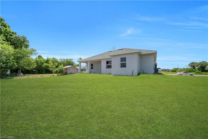 4208 28th St Sw, Lehigh Acres, Florida 33976