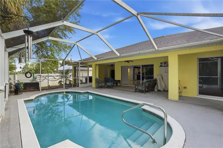 3622 NE 18th  PL, Cape Coral, FL 33909