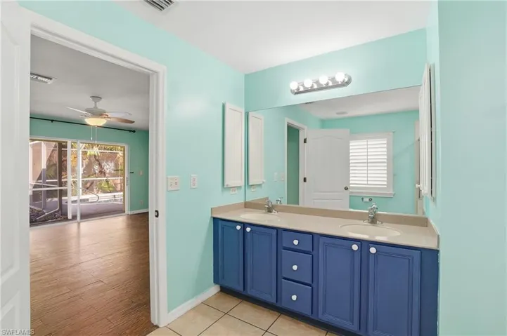 3622 NE 18th  PL, Cape Coral, FL 33909
