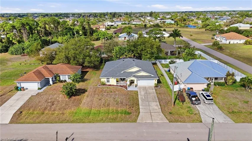 3622 NE 18th  PL, Cape Coral, FL 33909