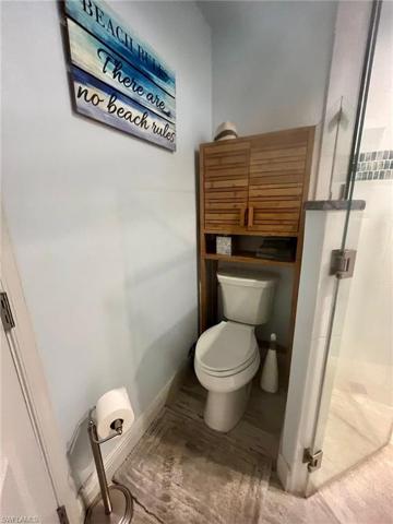 4860 Carriage CT, NAPLES FL 34114