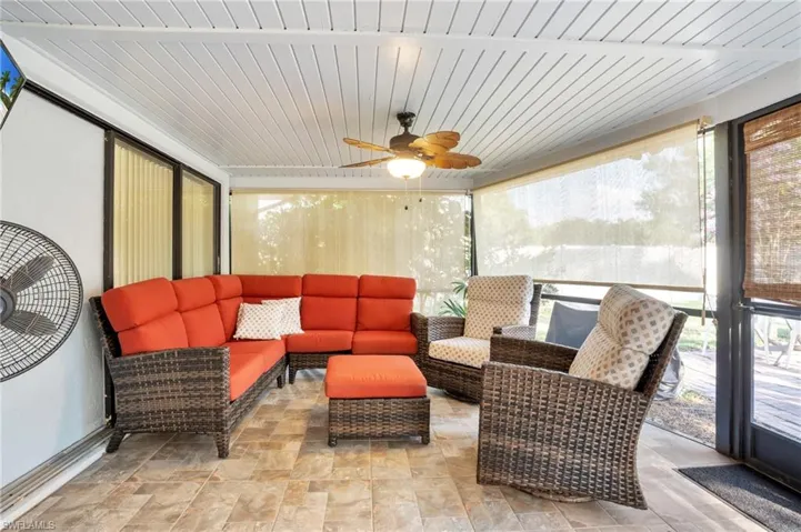 7463  Dana Lin  CIR, North Fort Myers, FL 33917