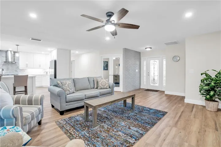 7463  Dana Lin  CIR, North Fort Myers, FL 33917