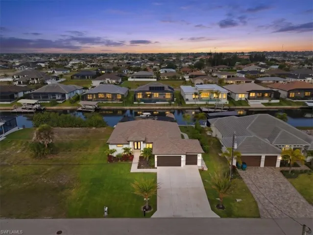 105 Sw 36th Pl, Cape Coral, Florida 33991