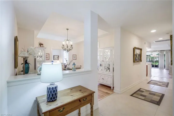 4728 Stratford Ct # 1801, Naples Fl 34105