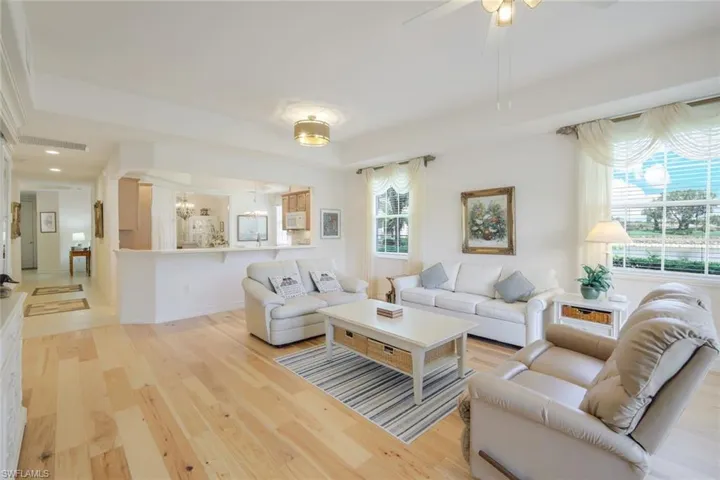 4728 Stratford Ct # 1801, Naples Fl 34105