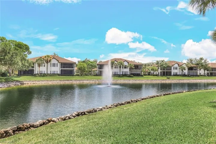 4728 Stratford Ct # 1801, Naples Fl 34105