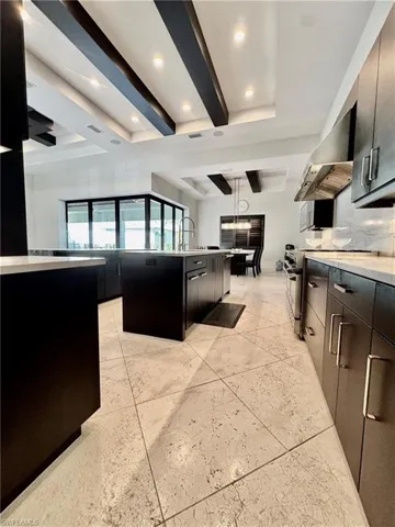 8533 S Lake Cir, Fort Myers, Florida 33908