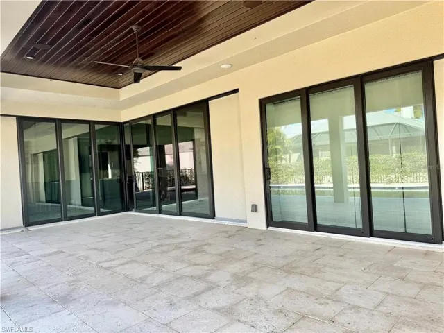 8533 S Lake Cir, Fort Myers, Florida 33908