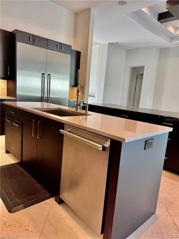 8533 S Lake Cir, Fort Myers, Florida 33908