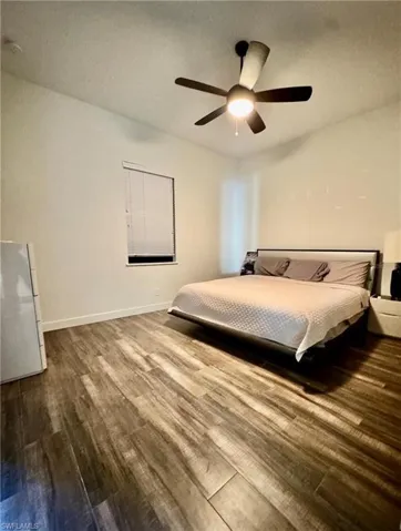 8533 S Lake Cir, Fort Myers, Florida 33908