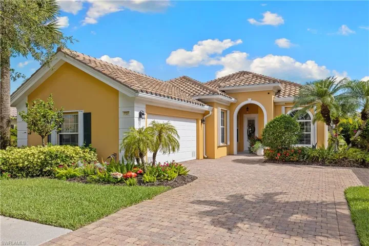 7727 Tommasi Ct, Naples, Florida 34114