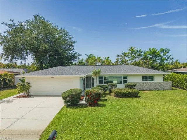 1628 N Flossmoor Rd, Fort Myers, Florida 33919