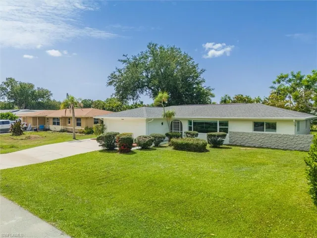 1628 N Flossmoor Rd, Fort Myers, Florida 33919