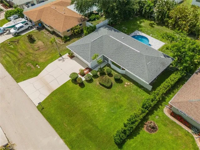 1628 N Flossmoor Rd, Fort Myers, Florida 33919