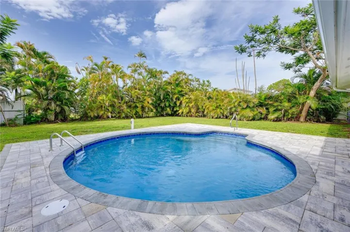 1628 N Flossmoor Rd, Fort Myers, Florida 33919