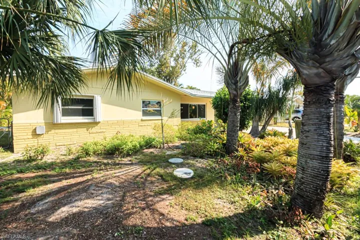 2201 Elkton Ct, Fort Myers Fl 33907