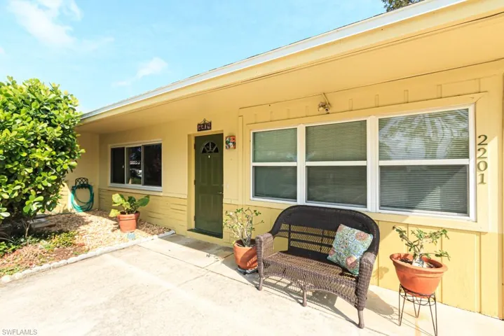 2201 Elkton Ct, Fort Myers Fl 33907