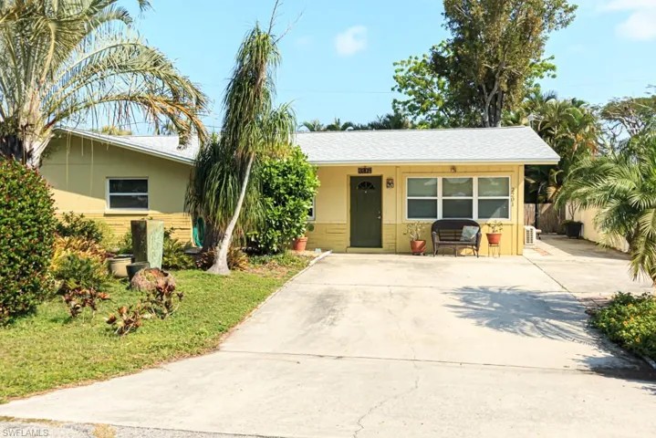 2201 Elkton Ct, Fort Myers Fl 33907