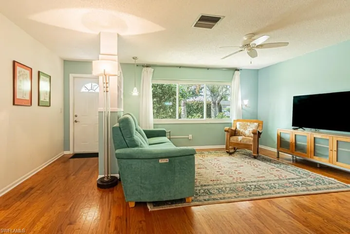 2201 Elkton Ct, Fort Myers Fl 33907