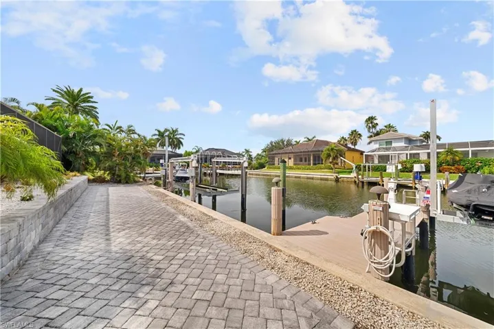 212 Angler Ct, Marco Island, Florida 34145