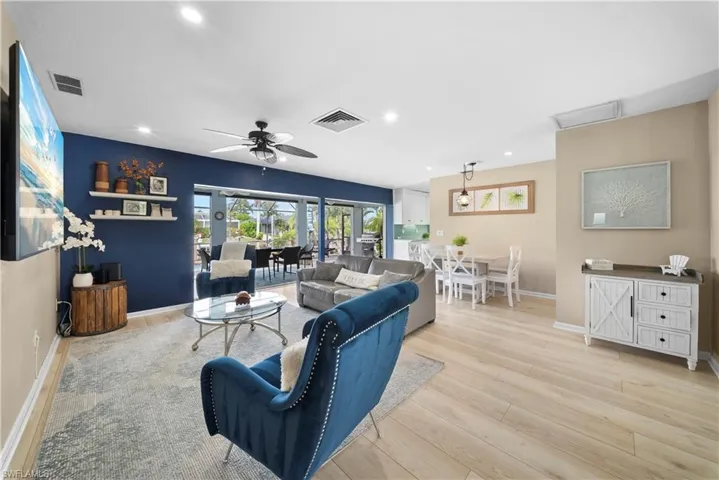 212 Angler Ct, Marco Island, Florida 34145