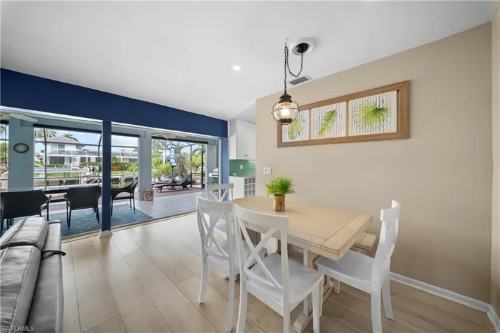 212 Angler Ct, Marco Island, Florida 34145