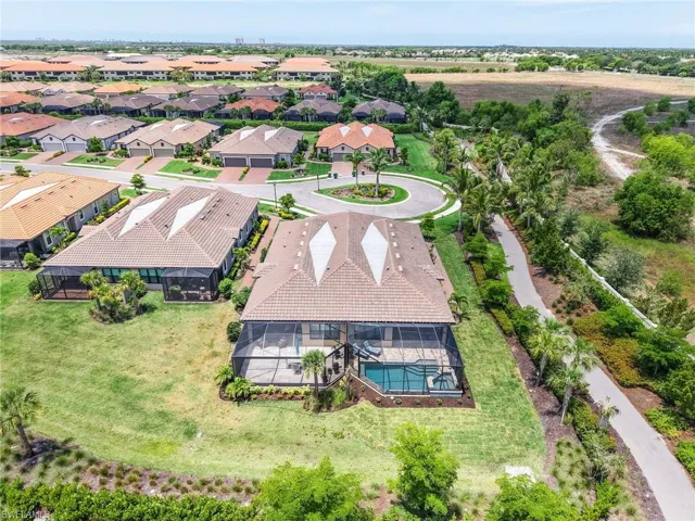 15132  Sacile  ST, Naples, FL 34114