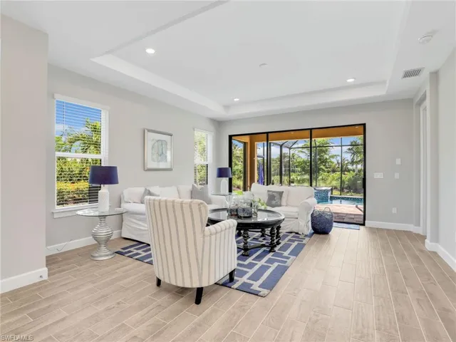 15132  Sacile  ST, Naples, FL 34114