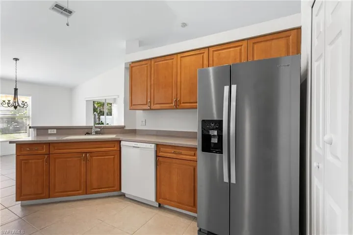 4413 SW 6th  PL, Cape Coral, FL 33914