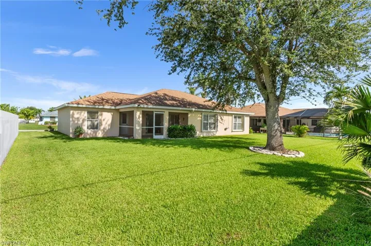 4413 SW 6th  PL, Cape Coral, FL 33914
