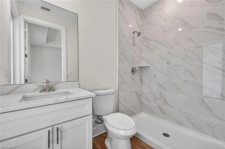 906 Sw 12th Ter, Cape Coral, Florida 33991