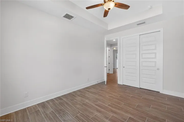 906 Sw 12th Ter, Cape Coral, Florida 33991