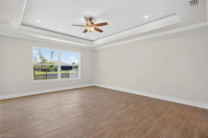 906 Sw 12th Ter, Cape Coral, Florida 33991