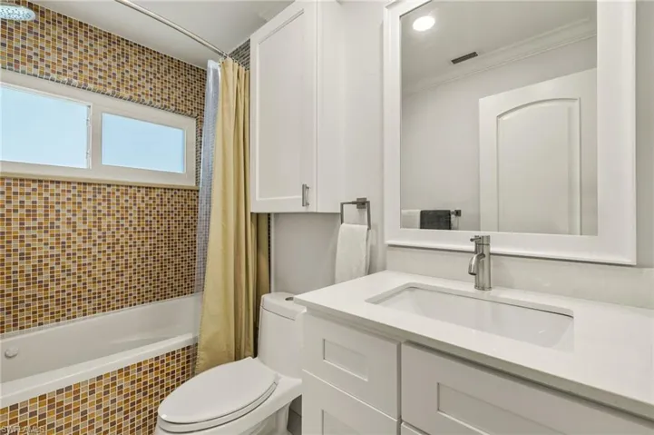 Guest Bathroom 1