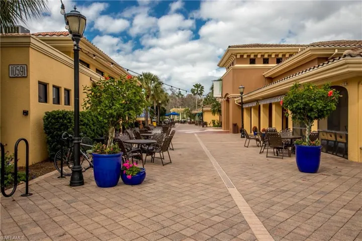 10457  Materita  DR, Fort Myers, FL 33913