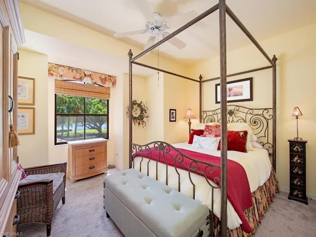 160 160 Vintage Cir, Naples, Florida 34119