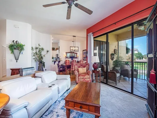 160 160 Vintage Cir, Naples, Florida 34119