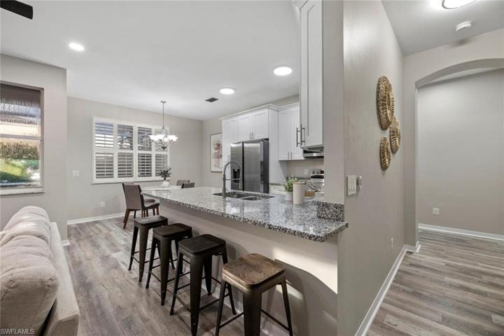 Large breakfast bar