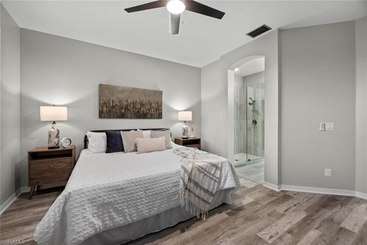 Master bedroom, door leads to en-suite bath and closet